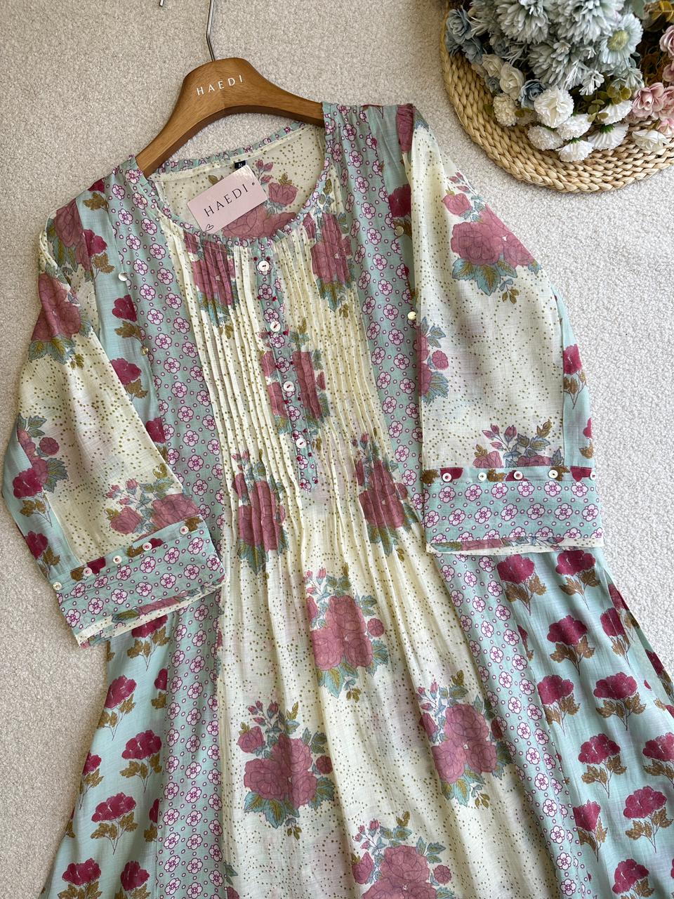 19345 mulchanderi kurta pant set