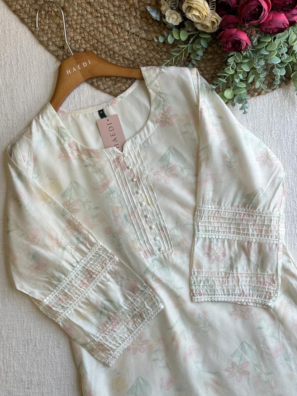 19970 Beautiful floral kurti & pant set