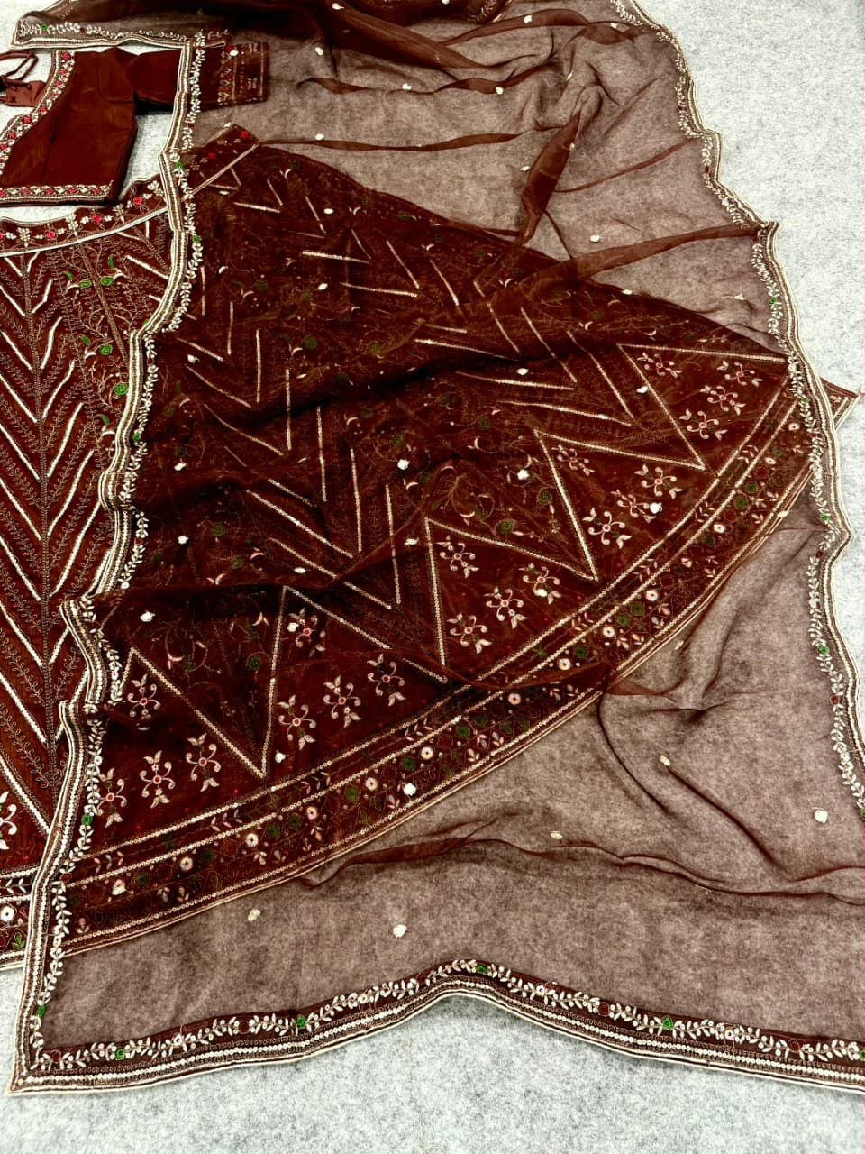 Intricate Zari Embroidered Silk Lehenga Set with Matching Dupatta - Surat Wholesale Ethnic Wear (Photo 10)