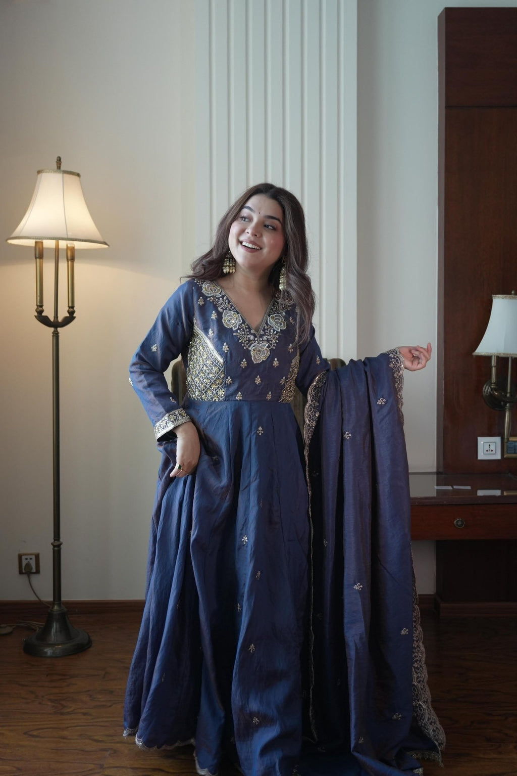 Royal Heritage Embroidered Anarkali Ensemble With Intricate Zari Detailing - Surat Wholesale Ethnic Wear (Photo 11)