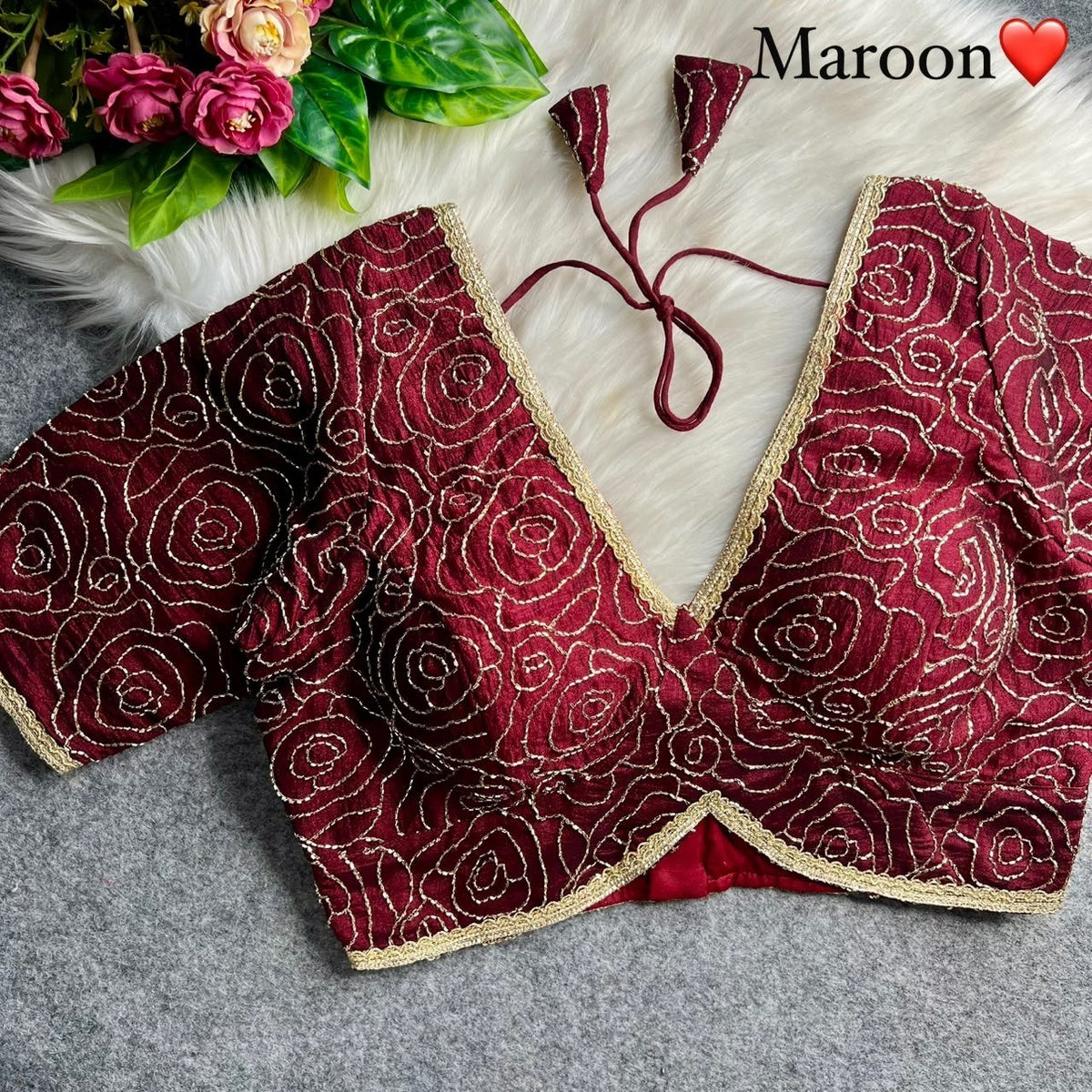Garden Floral Romance Rose Threadwork Embroidered Padded Blouse - Surat Wholesale Ethnic Wear (Photo 11)