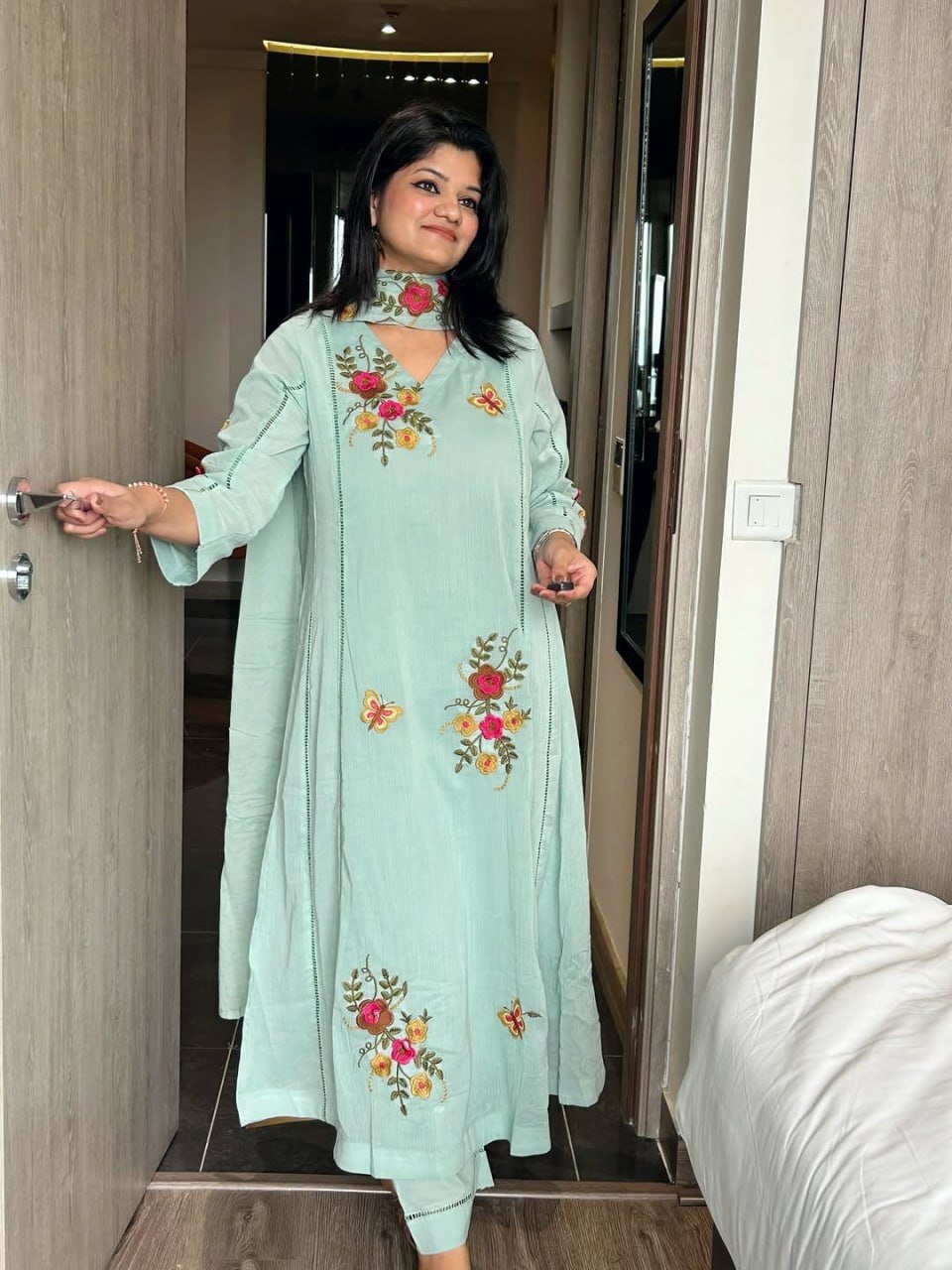 Garden Floral Romance Embroidered Anarkali Kurta with Dupatta Set - Surat Wholesale Ethnic Wear (Photo 11)