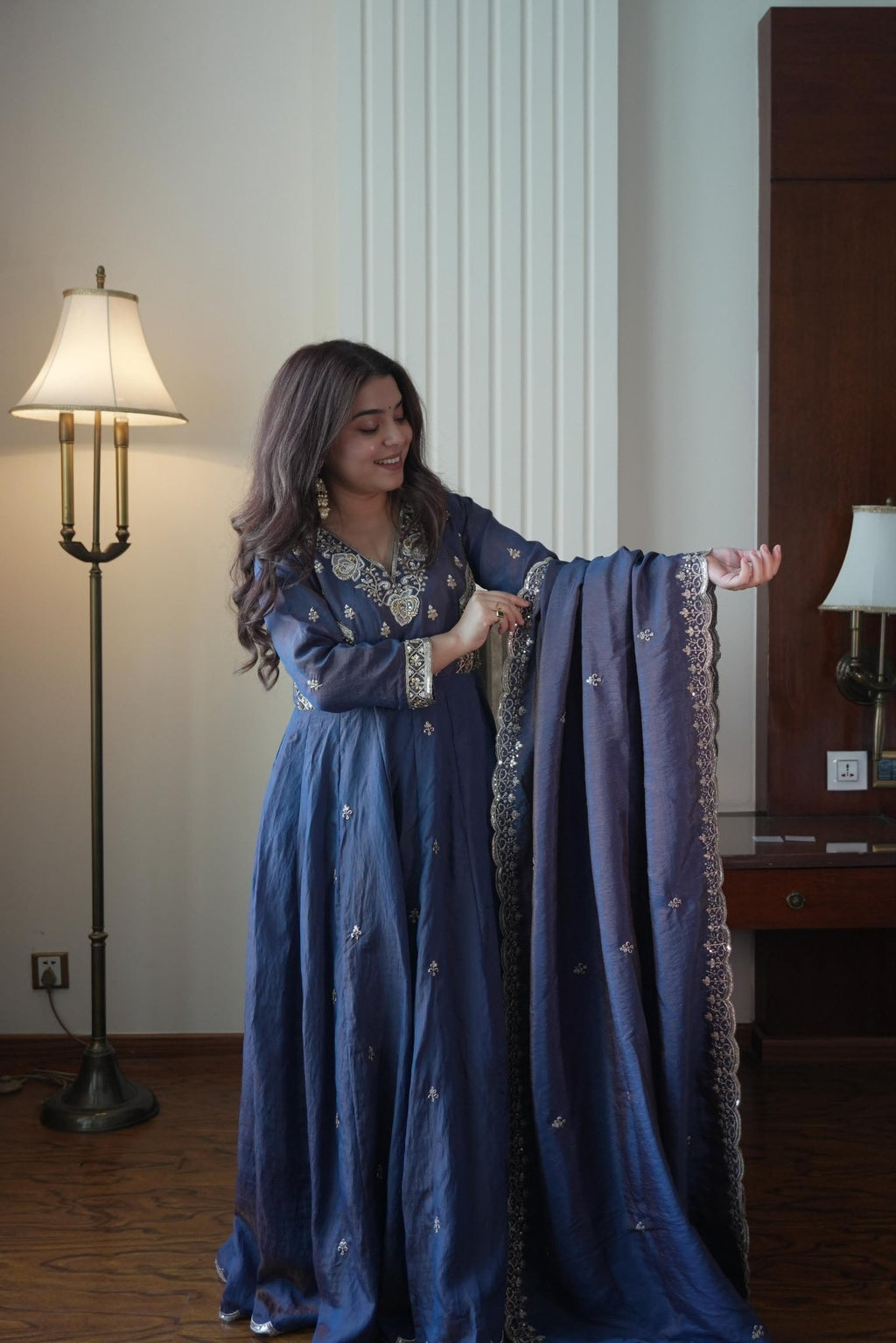 Royal Heritage Embroidered Anarkali Ensemble With Intricate Zari Detailing - Surat Wholesale Ethnic Wear (Photo 12)