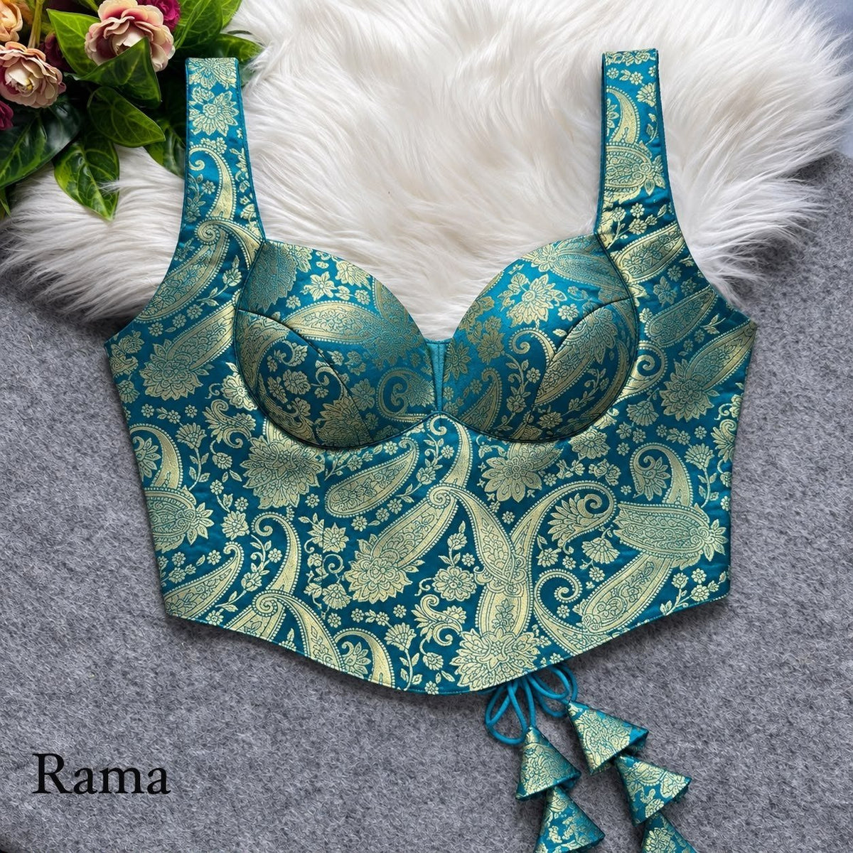 Royal Heritage Banarasi Jacquard Corset Style Blouse - Surat Wholesale Ethnic Wear (Photo 12)