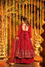 Royal Heritage Embroidered Anarkali Ensemble With Intricate Floral Craftsmanship - Surat Wholesale Ethnic Wear (Photo 14)