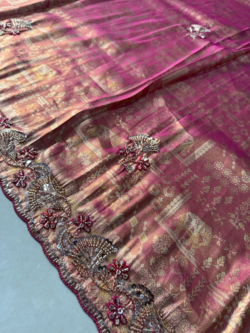 Heritage Loom Saree with Ornate Floral Zari and Jewel-Edged Pallu