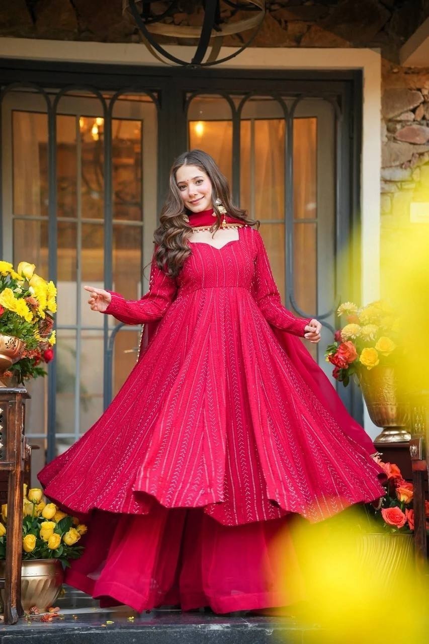 Royal Heritage Embroidered Anarkali Ensemble With Intricate Shimmer Detailing - Surat Wholesale Ethnic Wear (Photo 1)