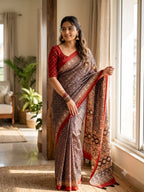 Artisanal Heritage Printed Saree with Intricate Borders for Festive Occasions - Surat Wholesale Ethnic Wear (Photo 1)