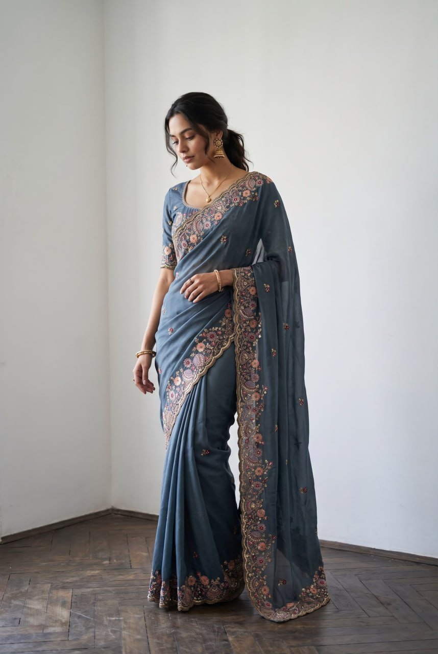 Artisanal Floral Embroidery Ensemble with Regal Heritage Detailing