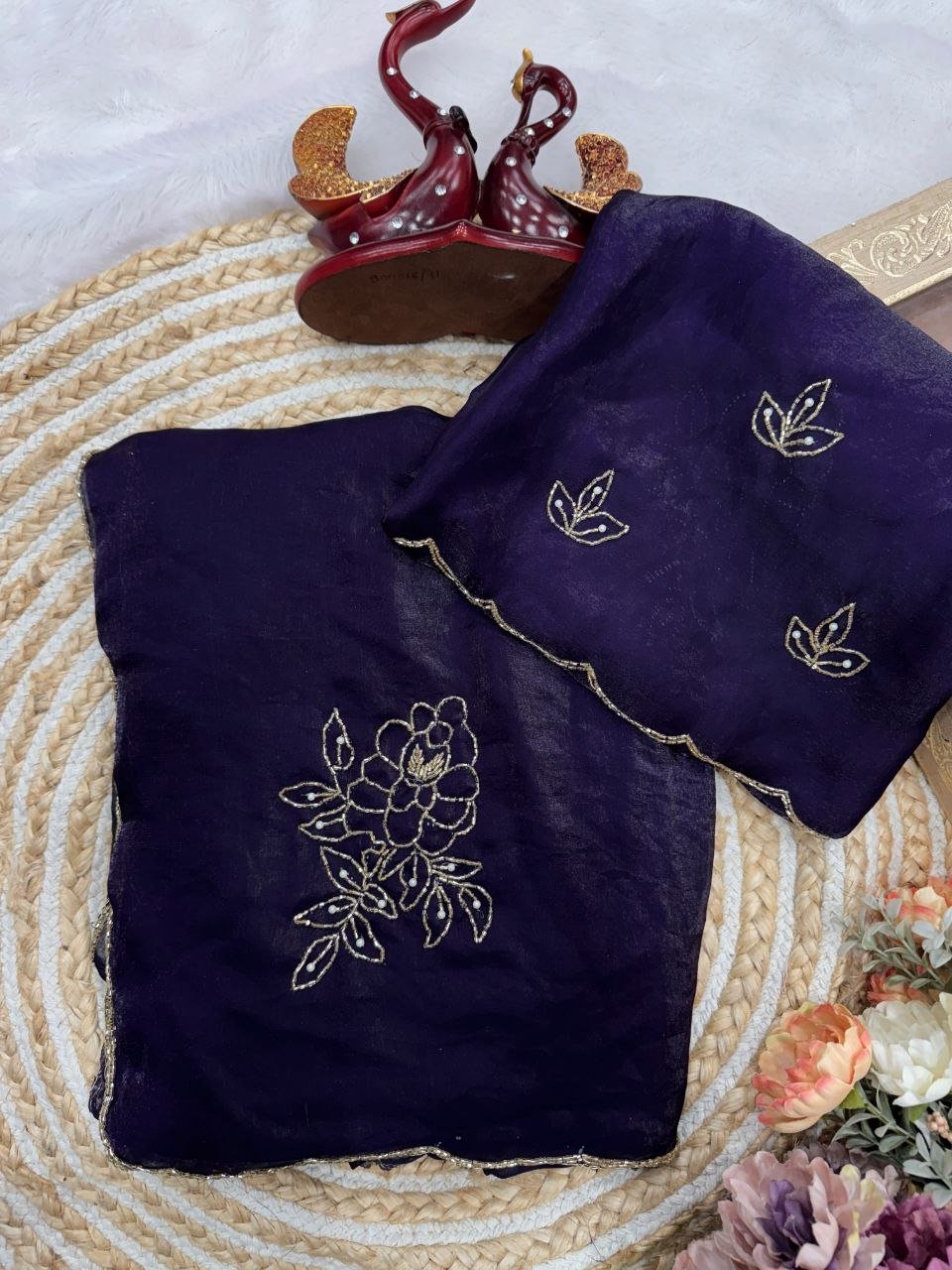 Royal Heritage Floral Embroidered Organza Saree with Intricate Handcrafted Detailing - Surat Wholesale Ethnic Wear (Photo 2)