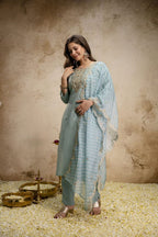 Intricate Embroidered Kurta Set with Scalloped Organza Dupatta