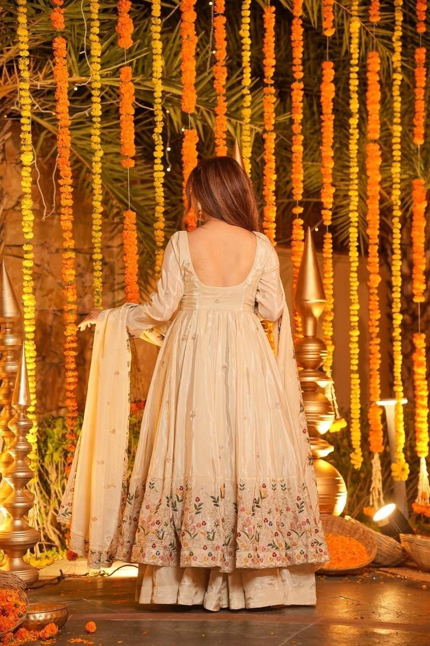Royal Heritage Embroidered Anarkali Ensemble With Intricate Floral Craftsmanship - Surat Wholesale Ethnic Wear (Photo 2)