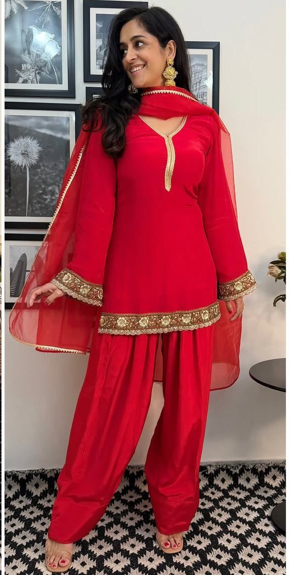 Regal Tradition Embroidered Border Kurta with Salwar and Dupatta Set - Surat Wholesale Ethnic Wear (Photo 2)