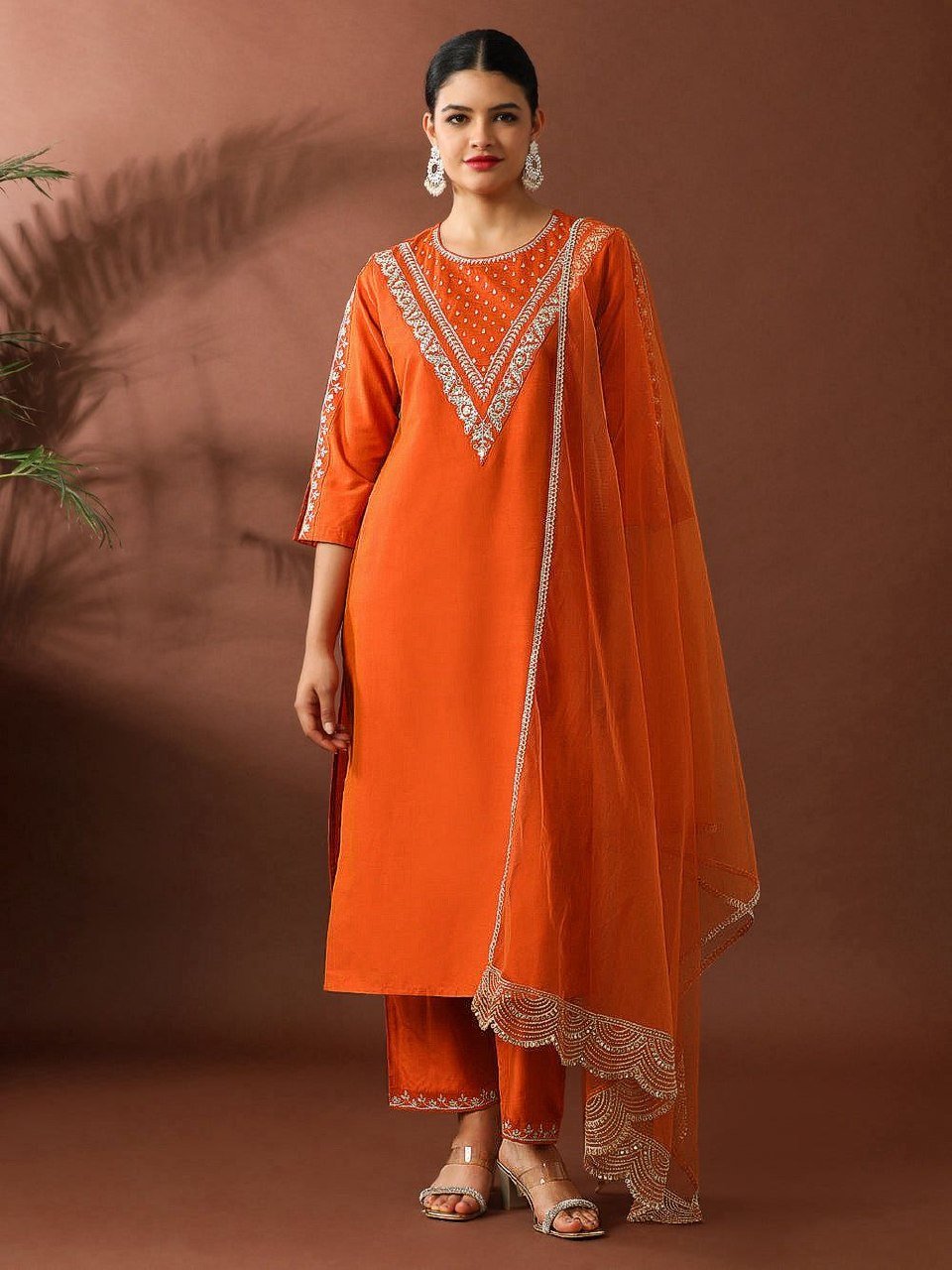 Regal Tradition Embroidered Ethnic Suit Set with Delicate Artisanal Detailing - Surat Wholesale Ethnic Wear (Photo 2)