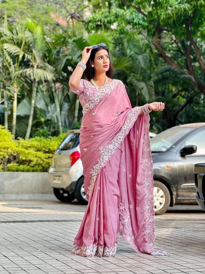 Effortless Floral Embroidered Saree with Delicate Border Detailing