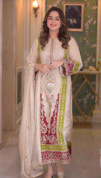 Vintage Classic Embroidered Border Straight Kurta Set with Dupatta - Surat Wholesale Ethnic Wear (Photo 3)