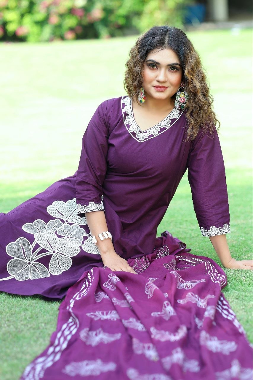 Garden Floral Romance Embroidered Kurta Set with Flowing Dupatta - Surat Wholesale Ethnic Wear (Photo 3)