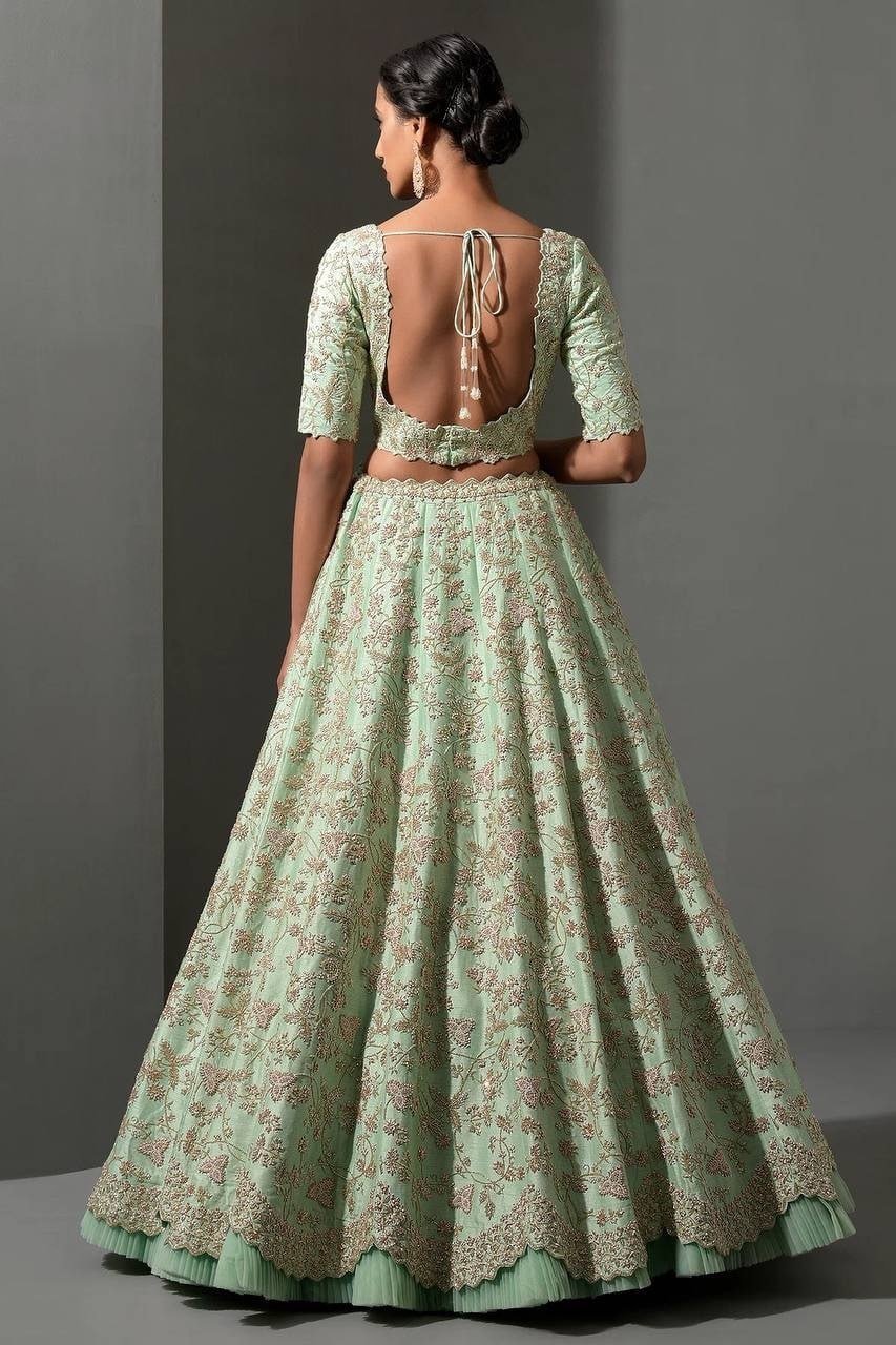 Delicate Floral Embroidered Lehenga Choli with Embroidered Cutwork Border Dupatta - Surat Wholesale Ethnic Wear (Photo 3)