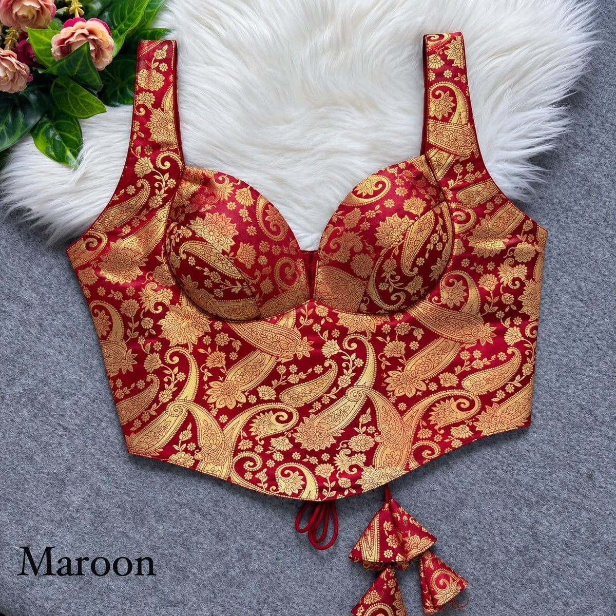 Royal Heritage Banarasi Jacquard Corset Style Blouse - Surat Wholesale Ethnic Wear (Photo 3)