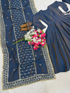 Royal Heritage Embroidered Anarkali Ensemble With Regal Dupatta Detailing - Surat Wholesale Ethnic Wear (Photo 4)