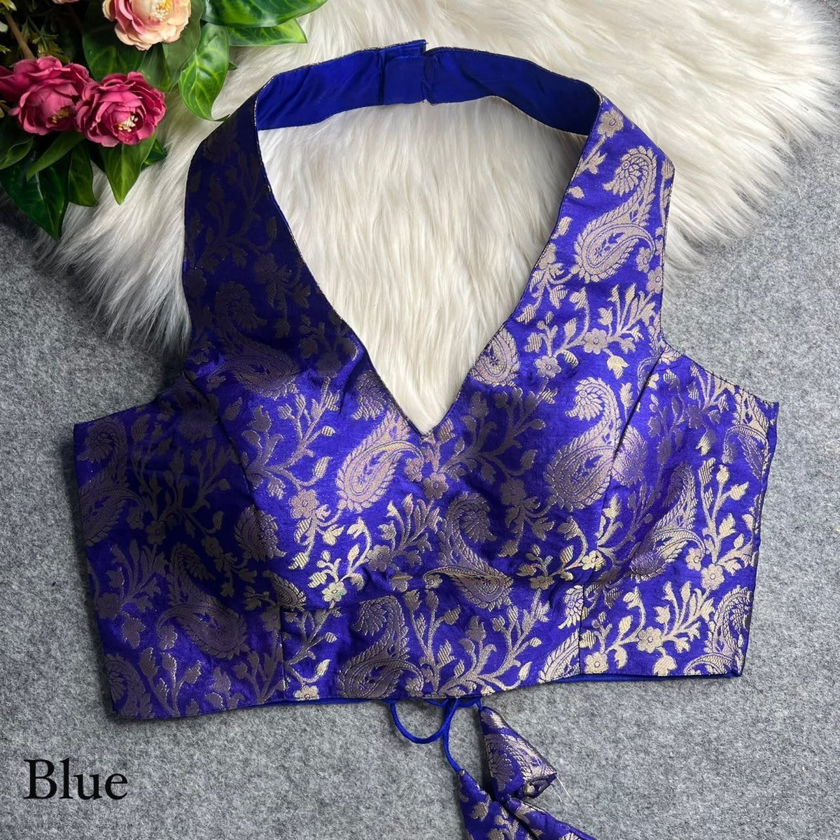 Contemporary Statement Banarasi Brocade Halter Neck Blouse - Surat Wholesale Ethnic Wear (Photo 4)