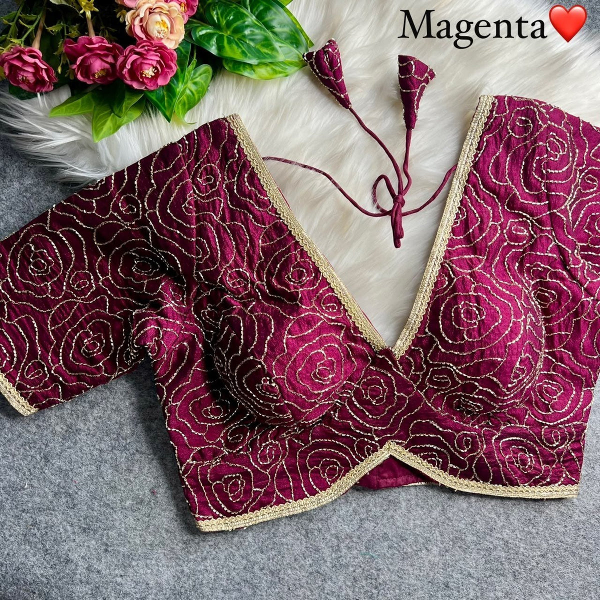Garden Floral Romance Rose Threadwork Embroidered Padded Blouse - Surat Wholesale Ethnic Wear (Photo 4)