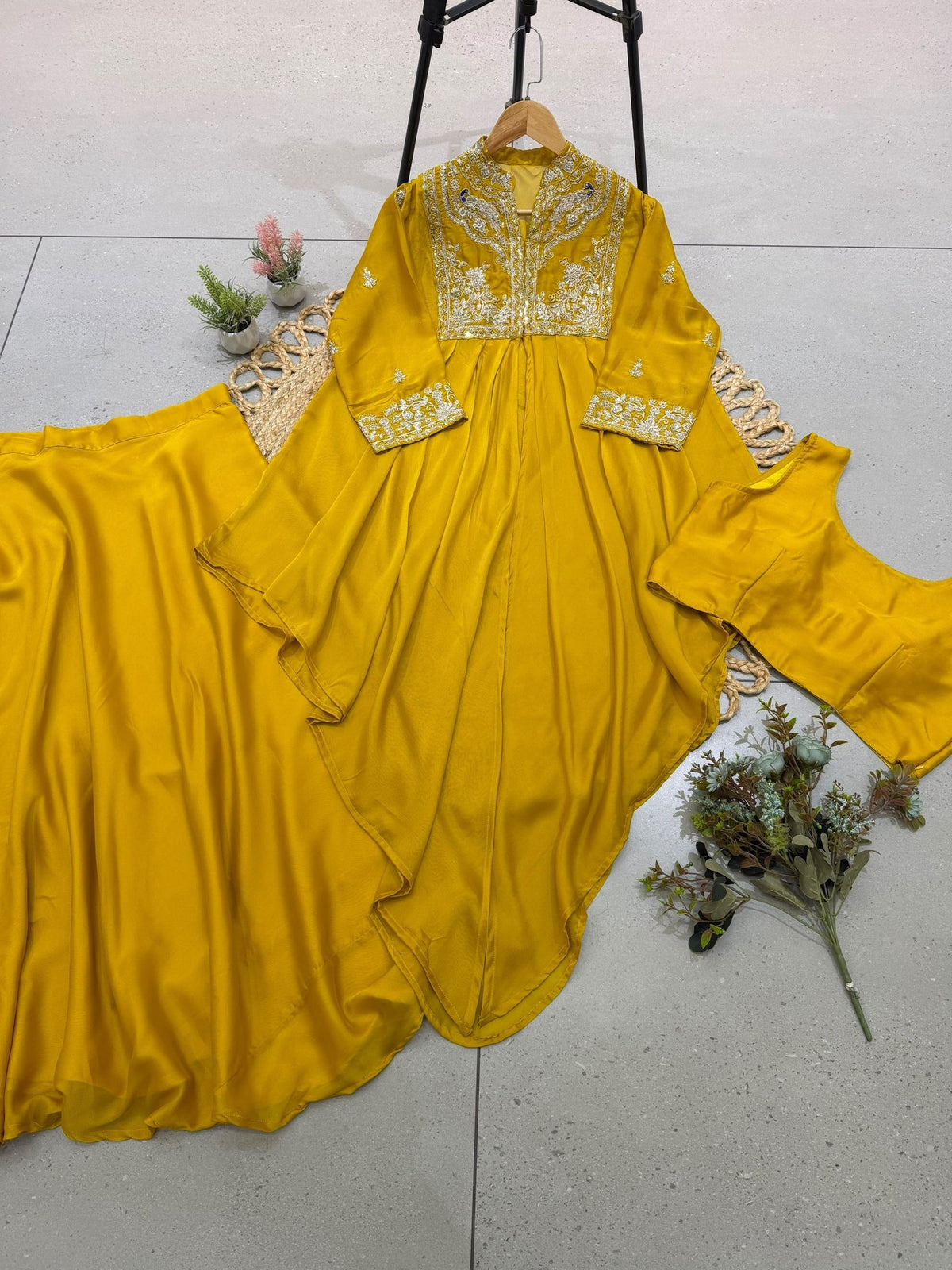 Royal Heritage Embroidered Anarkali Ensemble With Intricate Craftsmanship