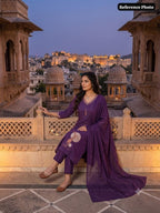 Royal Heritage Embroidered Kurta Set with Artistic Motifs and Graceful Dupatta