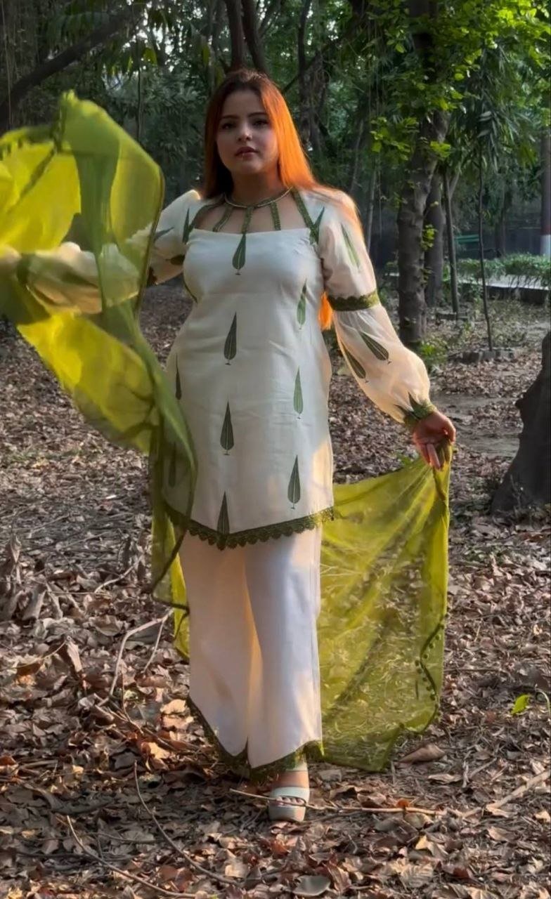 Boho Chic Printed Short Kurti with Flared Pants