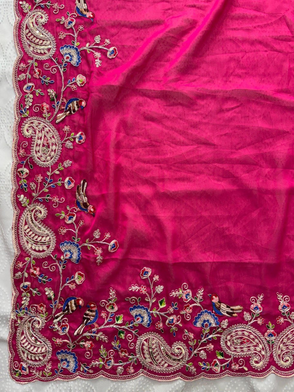 Paisley Embroidered Drapes with Intricate Borders for Regal Festive Moments