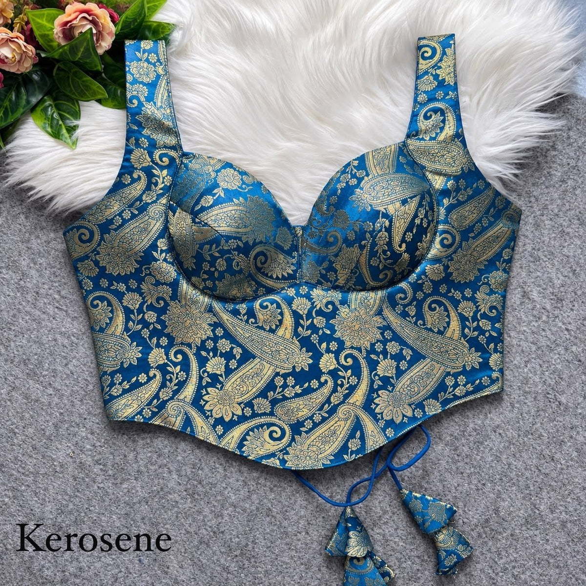 Royal Heritage Banarasi Jacquard Corset Style Blouse - Surat Wholesale Ethnic Wear (Photo 5)