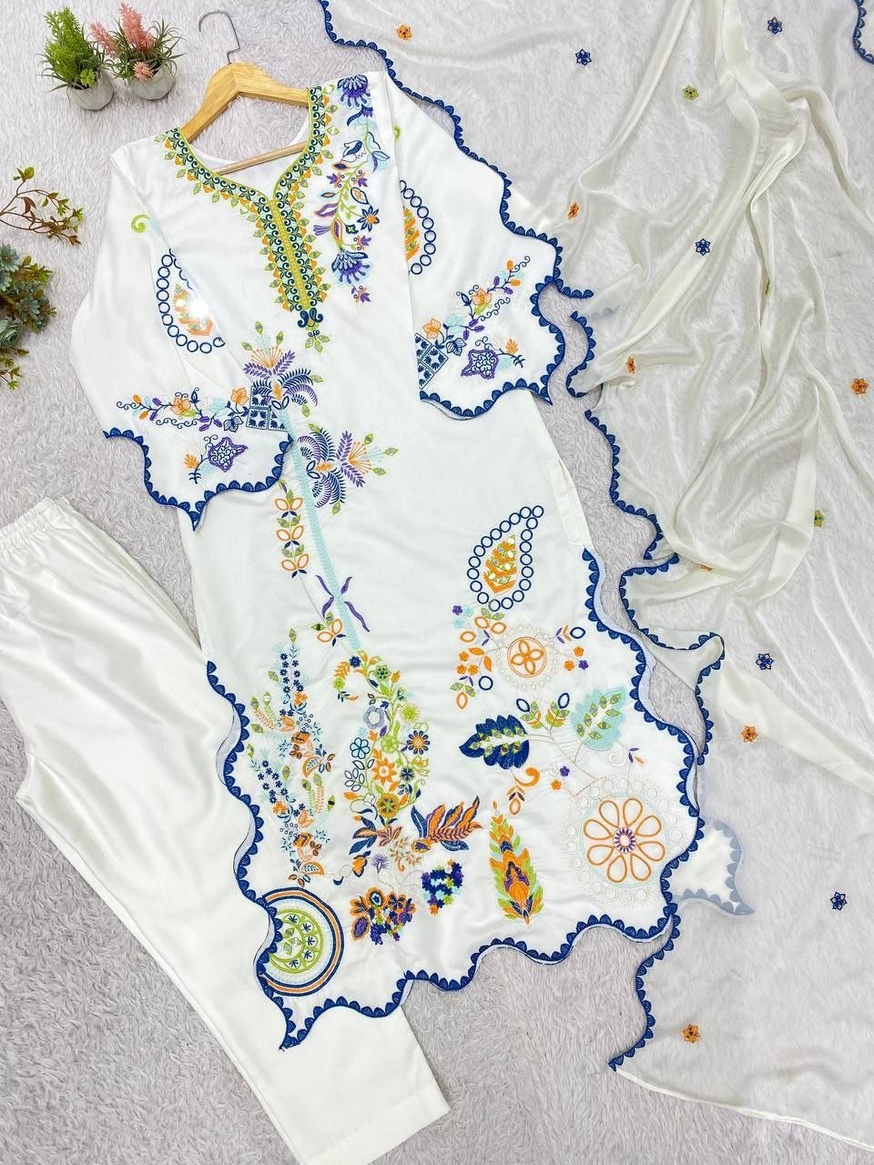 Boho Ethnic Fusion Floral Embroidered Scalloped Kaftan Kurti