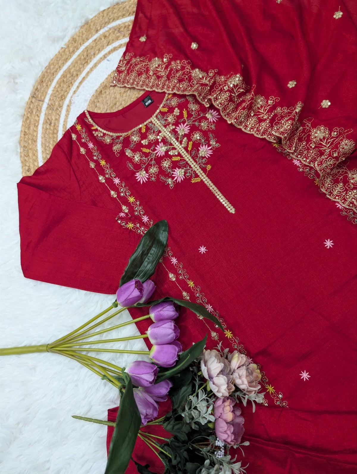 Royal Heritage Embroidered Kurta Set with Ornate Dupatta - Surat Wholesale Ethnic Wear (Photo 5)