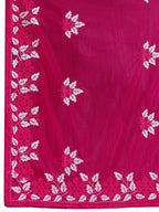 Street-Style Ethnic Floral Printed Saree with Sheer Pallu and Contemporary Designer Blouse - Surat Wholesale Ethnic Wear (Photo 5)