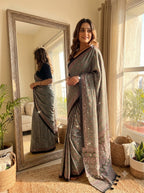 Artisanal Heritage Printed Saree with Intricate Borders for Festive Occasions - Surat Wholesale Ethnic Wear (Photo 5)