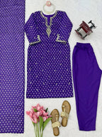 Bandhani Print Kurta Set with Mirror Work Accents