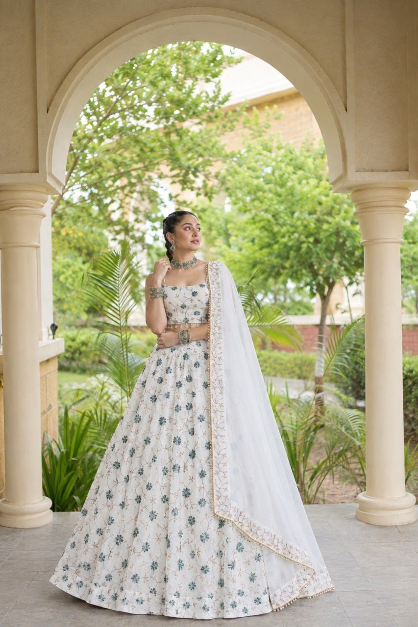 Floral Threadwork Embroidered Flared Lehenga Choli Set