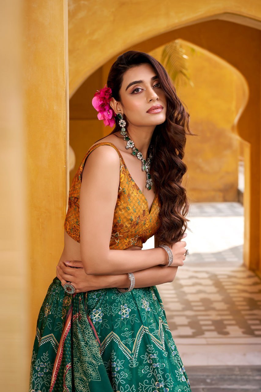 Printed Bandhani Motif Lehenga Choli Set with Sweetheart Neckline - Surat Wholesale Ethnic Wear (Photo 6)