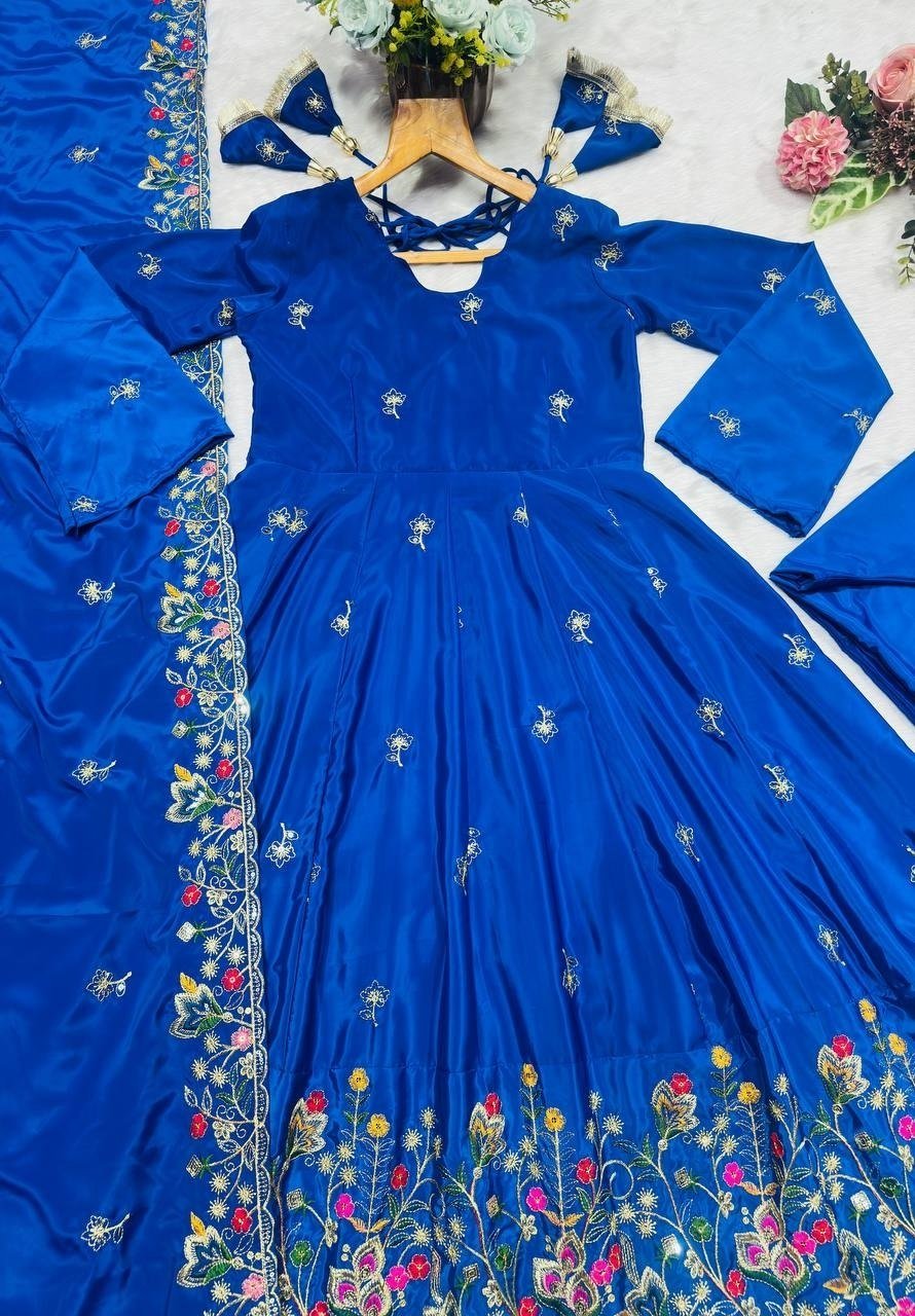Royal Heritage Embroidered Anarkali Ensemble With Intricate Floral Craftsmanship - Surat Wholesale Ethnic Wear (Photo 7)