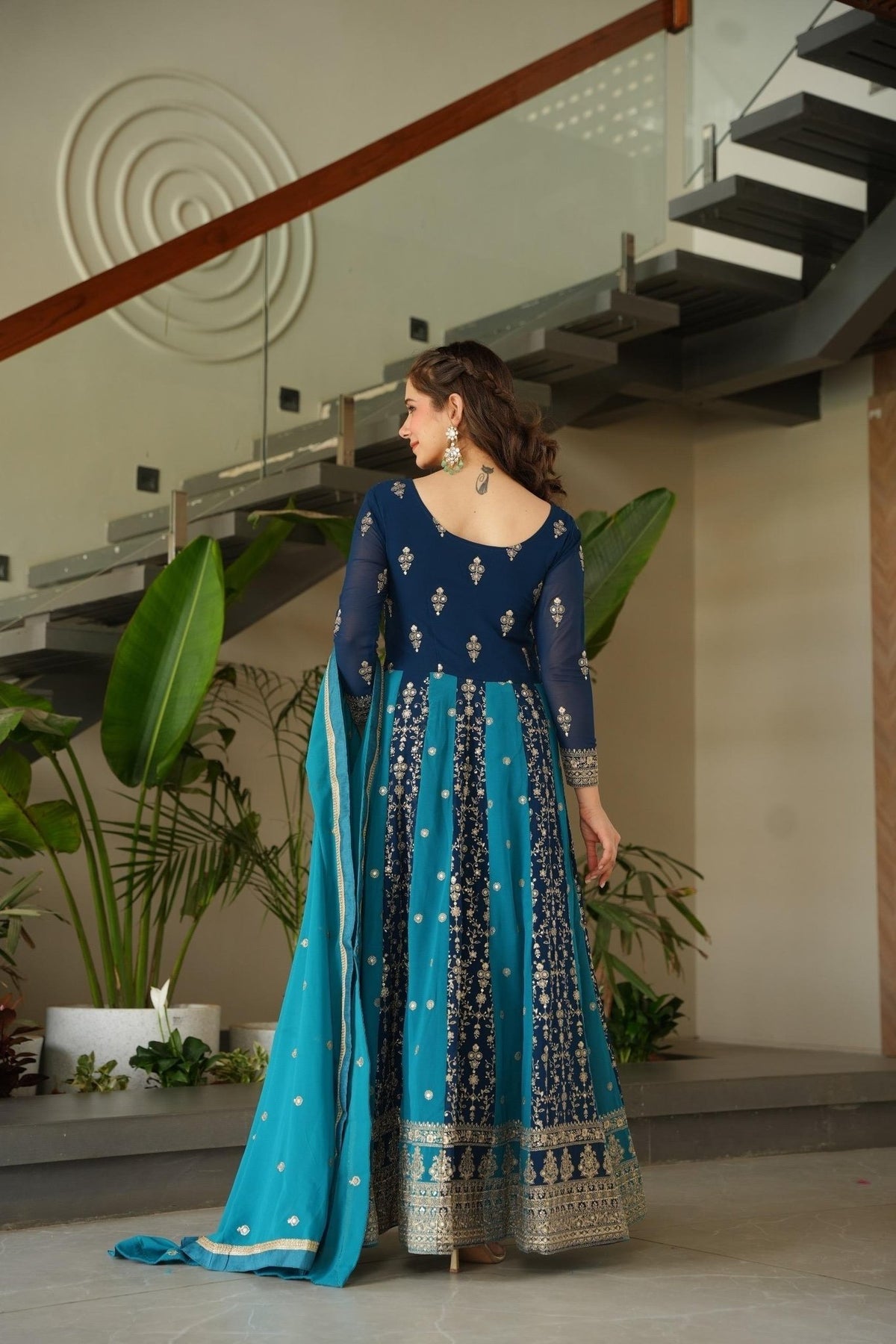 Royal Heritage Embroidered Anarkali Ensemble with Intricate Zari Work and Majestic Flared Silhouette - Surat Wholesale Ethnic Wear (Photo 7)