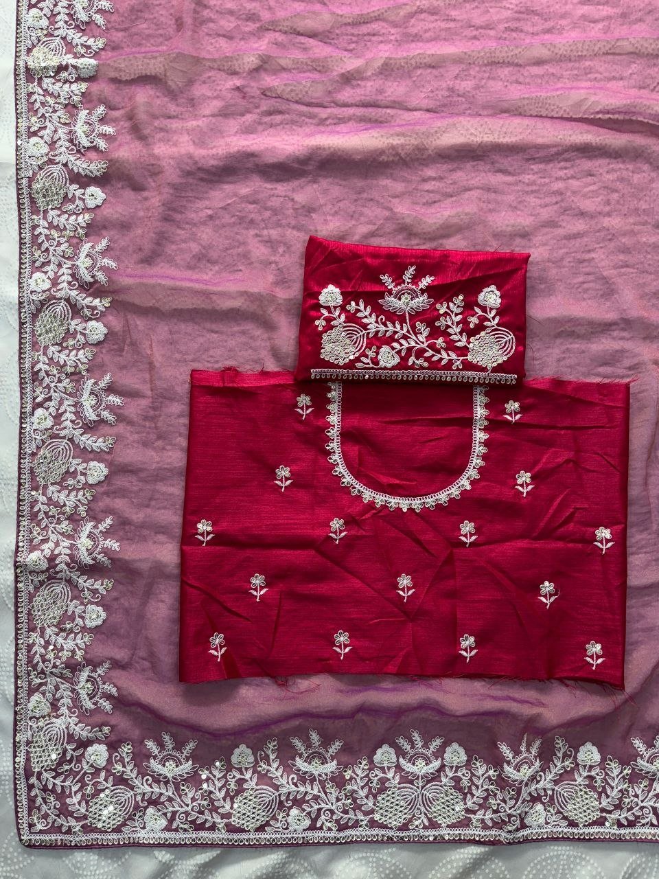 Regal Tradition Embroidered Saree with Intricate Floral Border and Royal Charm - Surat Wholesale Ethnic Wear (Photo 7)
