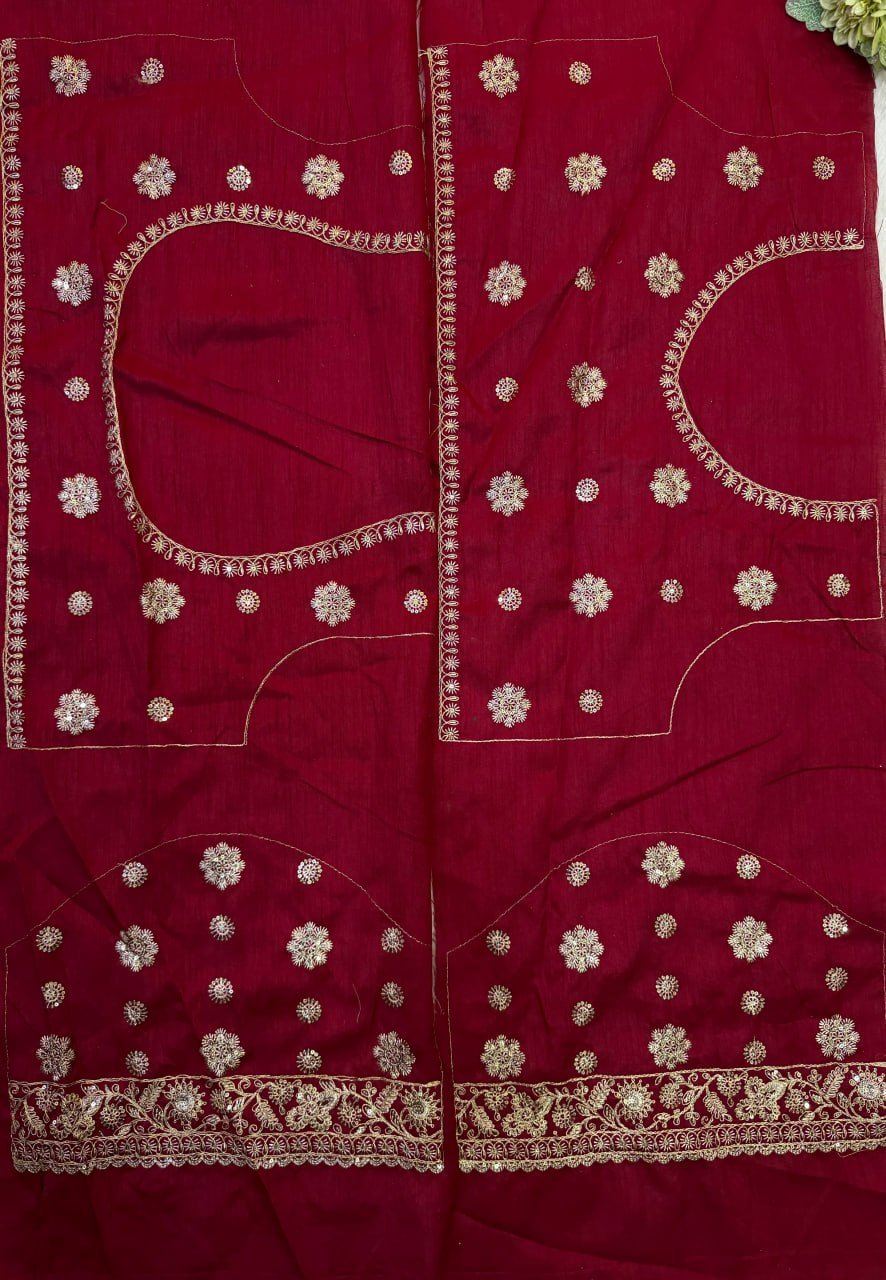 Royal Heritage Embroidered Saree with Intricate Floral Border Detailing - Surat Wholesale Ethnic Wear (Photo 7)