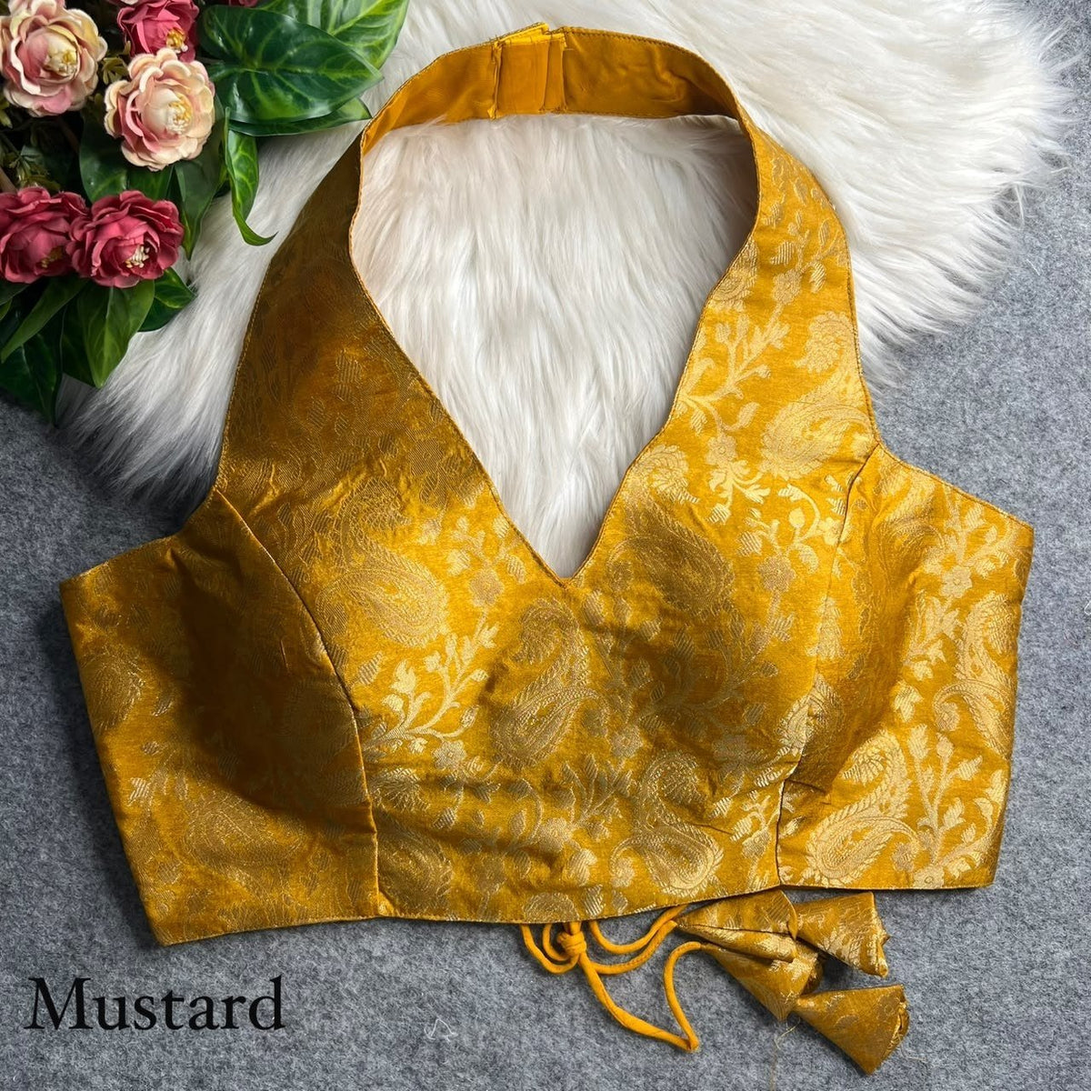Contemporary Statement Banarasi Brocade Halter Neck Blouse - Surat Wholesale Ethnic Wear (Photo 7)