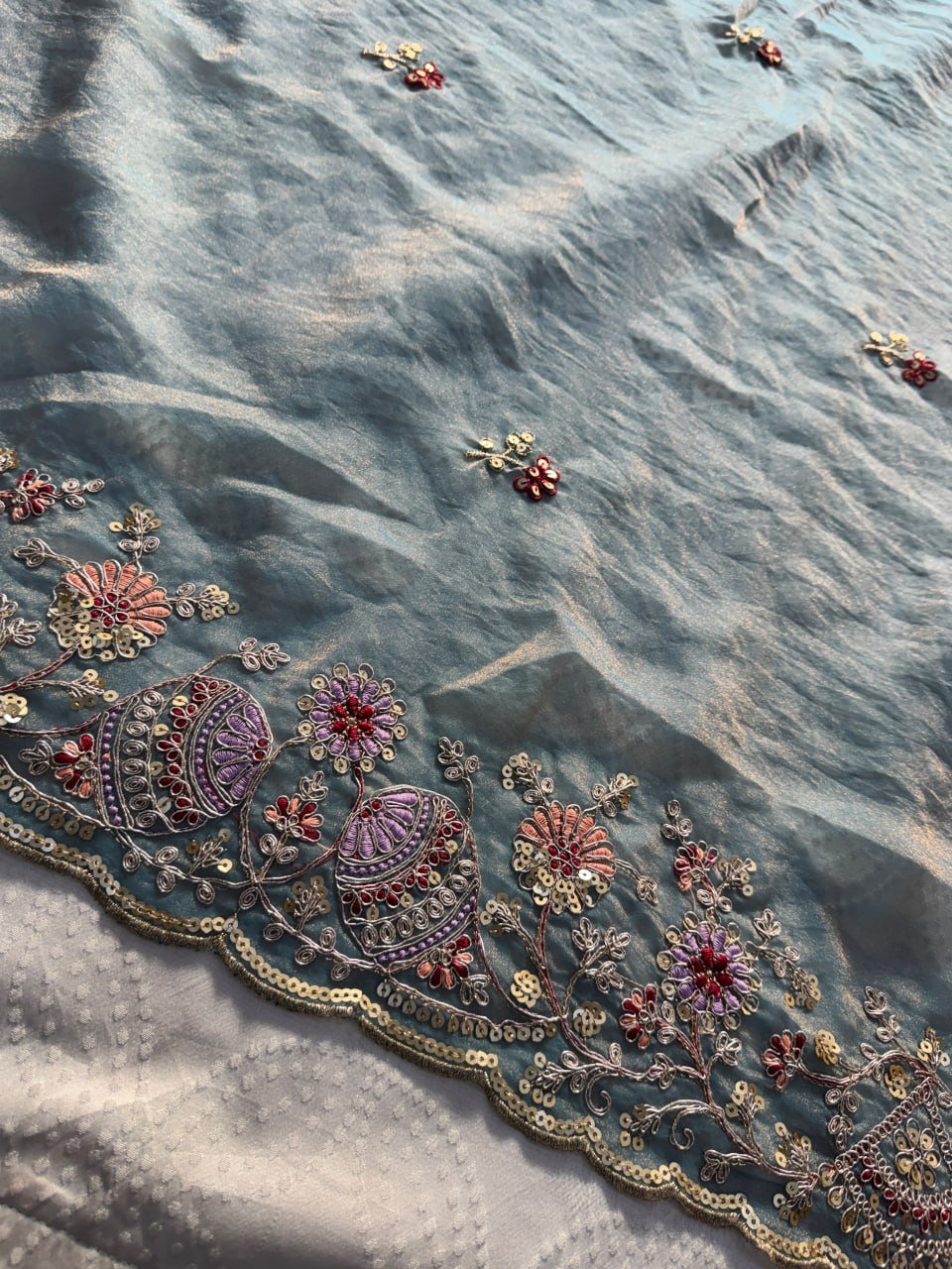 Artisanal Floral Embroidery Ensemble with Regal Heritage Detailing