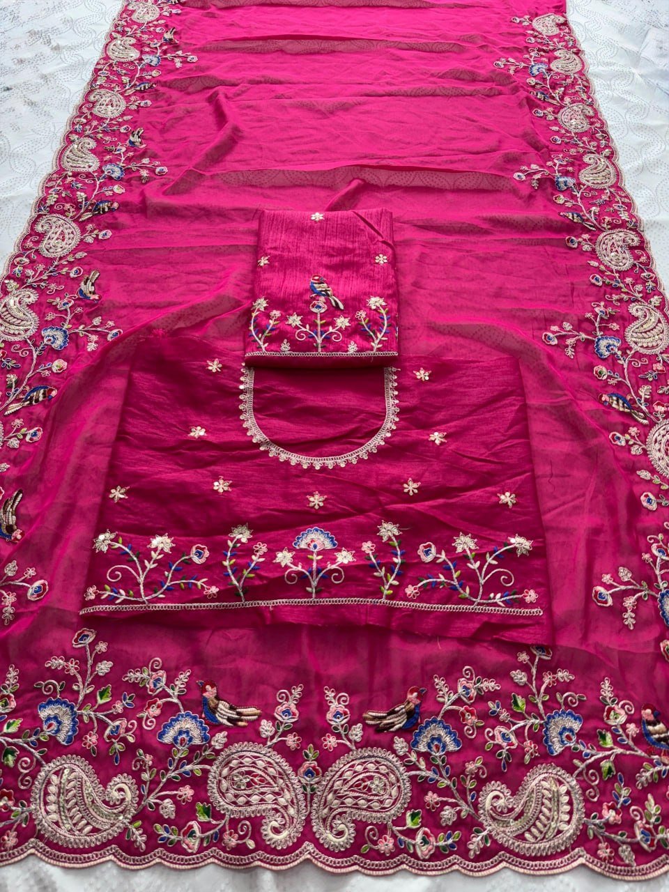 Paisley Embroidered Drapes with Intricate Borders for Regal Festive Moments