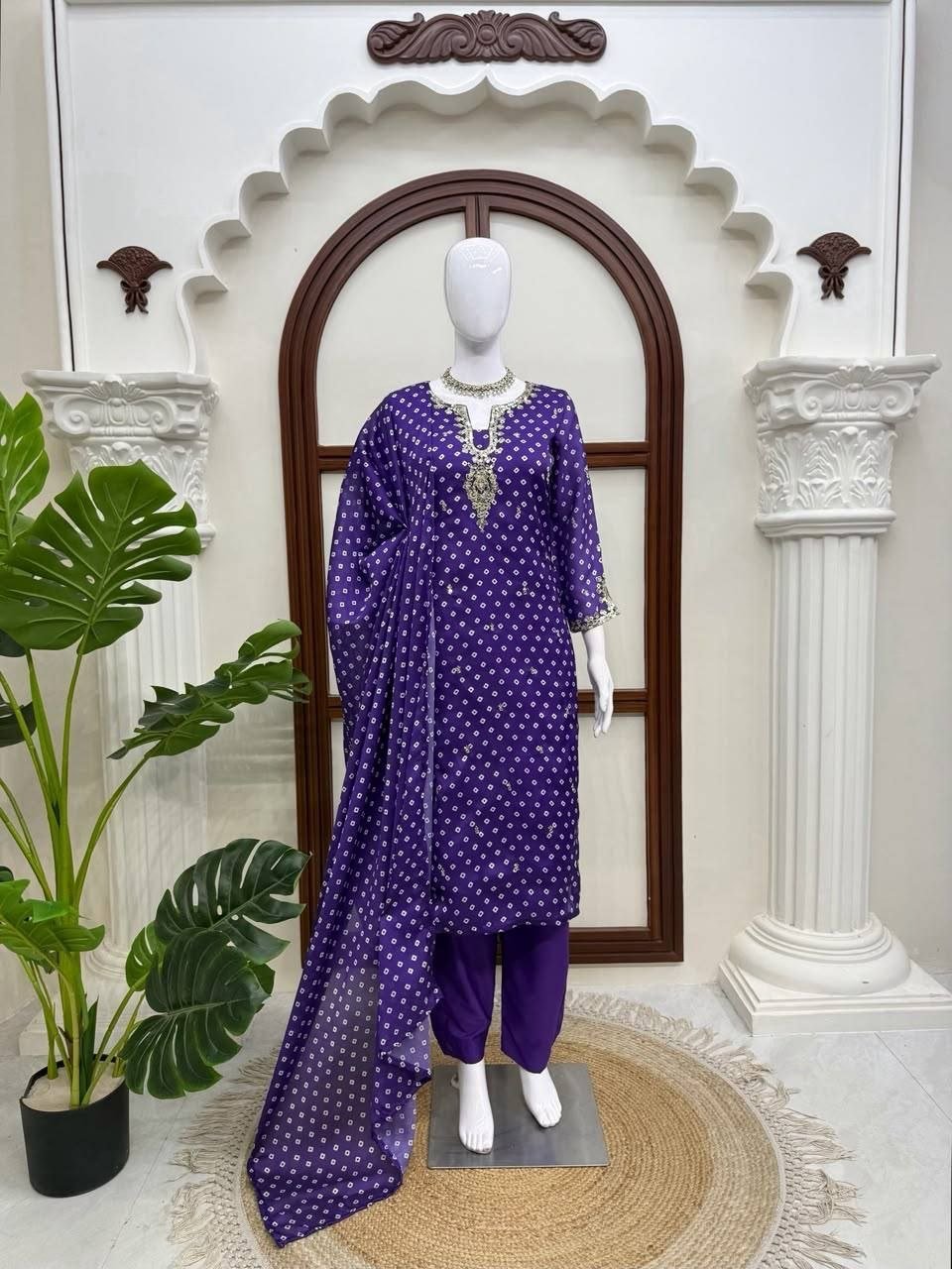 Bandhani Print Kurta Set with Mirror Work Accents