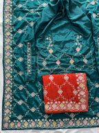 Opulent Luxury Floral Embroidered Saree with Intricate Motif Detailing - Surat Wholesale Ethnic Wear (Photo 8)