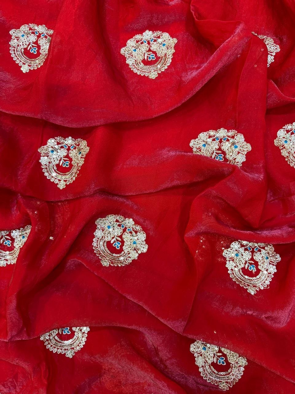 Regal Embroidered Saree with Ornate Heritage Detailing