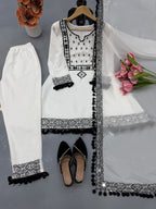 Boho Ethnic Fusion Geometric Printed Kurta Pant Set With Pom Pom Dupatta Detailing - Surat Wholesale Ethnic Wear (Photo 8)