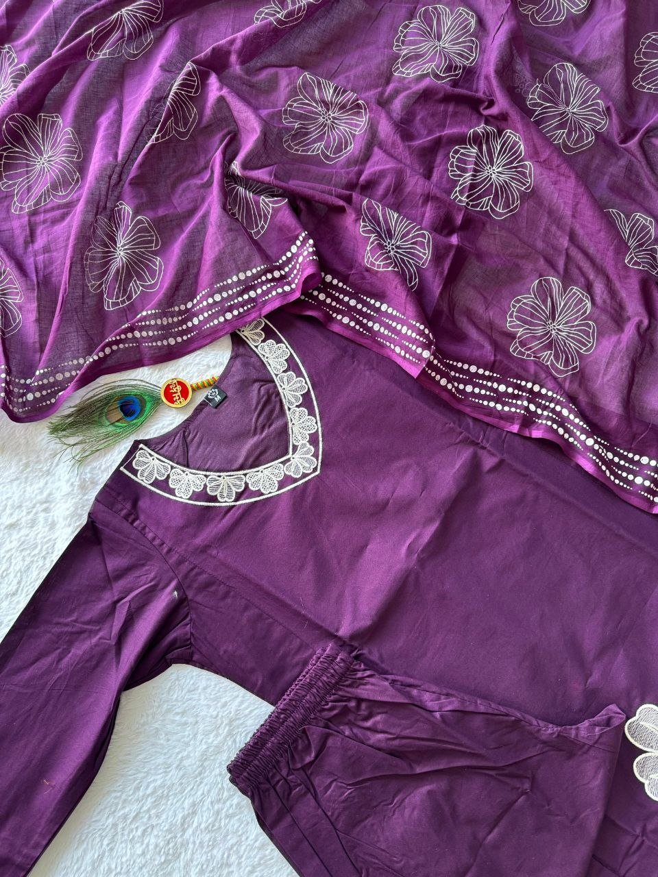 Garden Floral Romance Embroidered Kurta Set with Flowing Dupatta - Surat Wholesale Ethnic Wear (Photo 8)